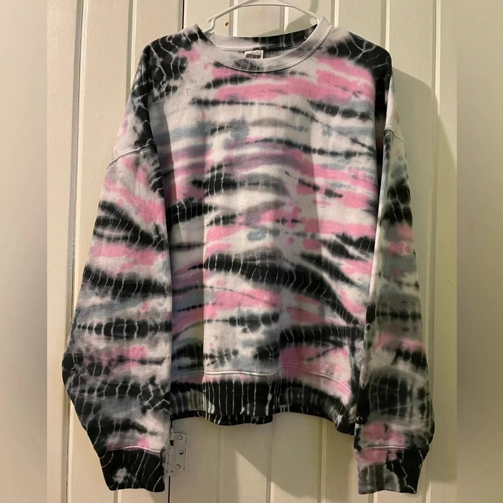 Vs. Pink tie dye sweatshirt-oversized small NWOT